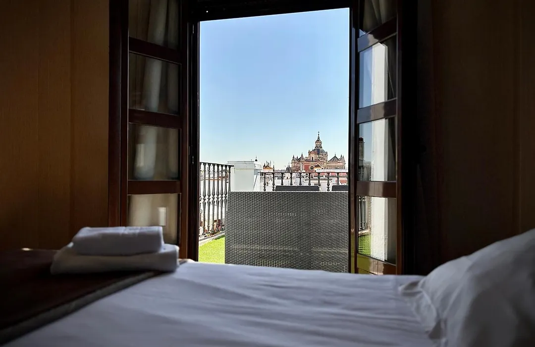 Hotel Plaza-1